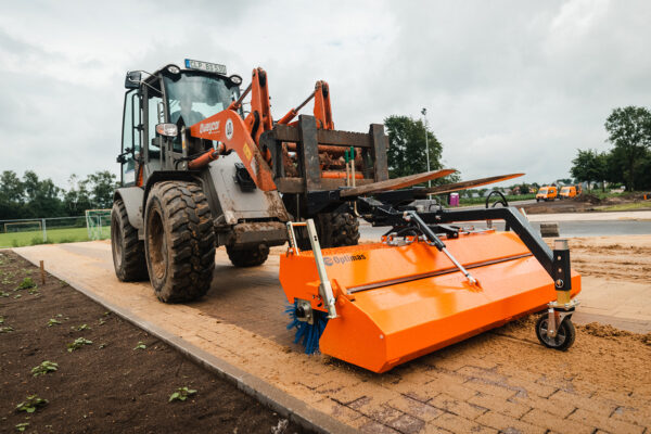 Optimas_Kehrmaschine_Clean_Sweeper_11