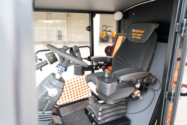 WhatsApp Image 2024-08-30 at 10.58.09 (1)